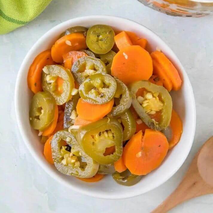 Onion Carrot & Jalapeno Pickle